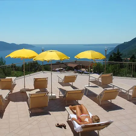 Готель Park Zanzanu 4*
