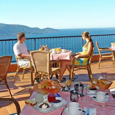 Park Zanzanu 4* Тіньяле