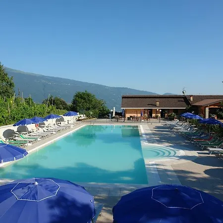 Park Zanzanu 4* Тіньяле